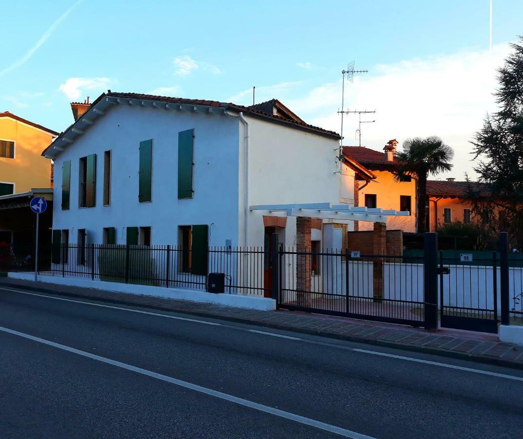 Апартаменти Casa Giulietta & Romeo Монтеккіо-Мадджоре Екстер'єр фото